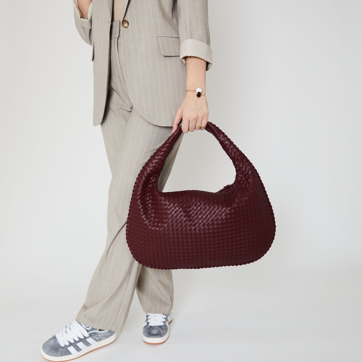 Damen-Umhängetasche aus veganem Leder | Laptop 16 Zoll